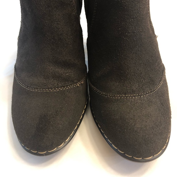Sofft brown suede booties - Picture 7 of 8